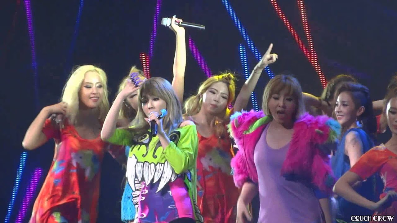120824 2NE1 - Ugly & Let's Go Party @ New Evolution Tour