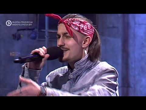 Corner - muzički