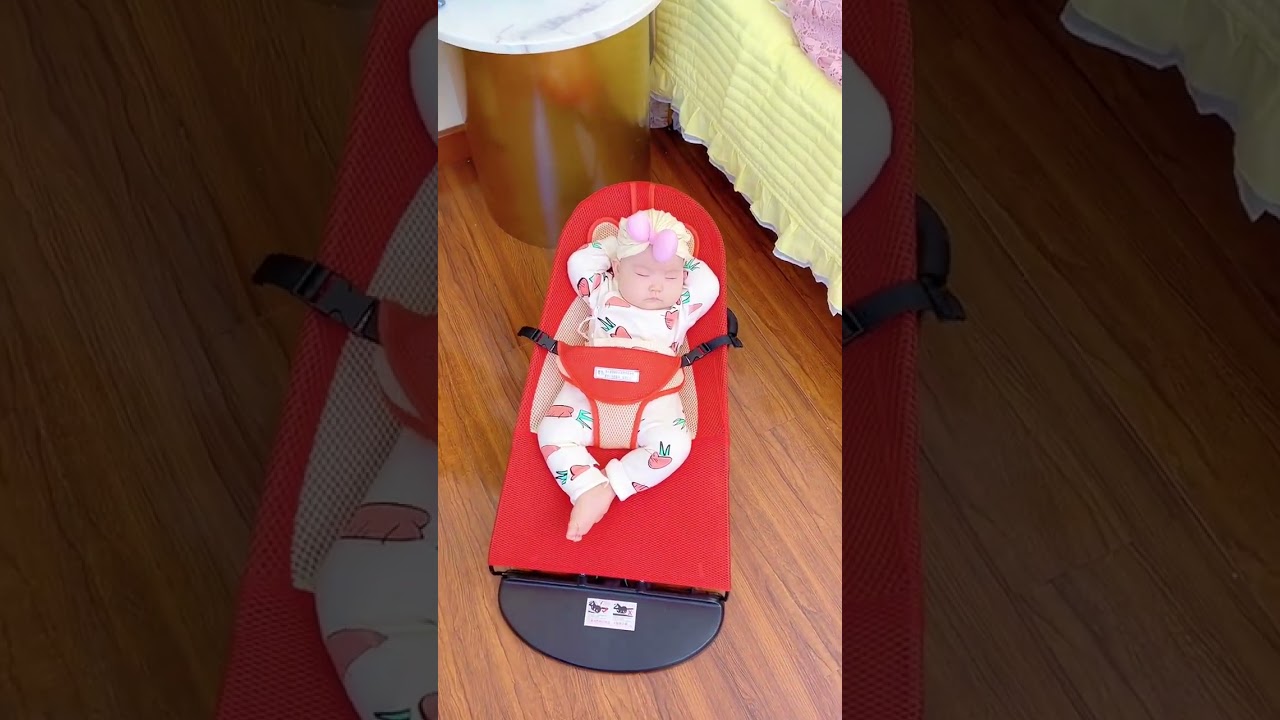 Comfortable Baby Rocking Chair for Soothing and Relaxing Sleep 