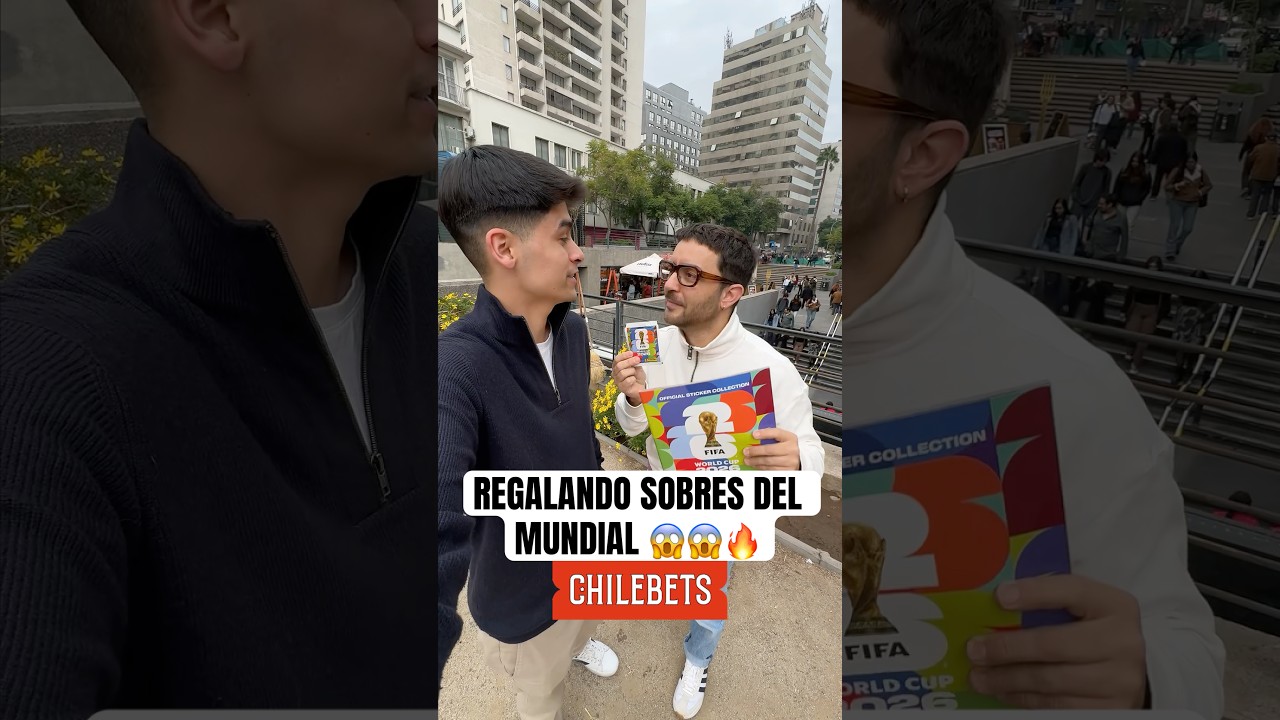 REGALANDO SOBRES DEL MUNDIAL EN LA CALLE 😱[...]