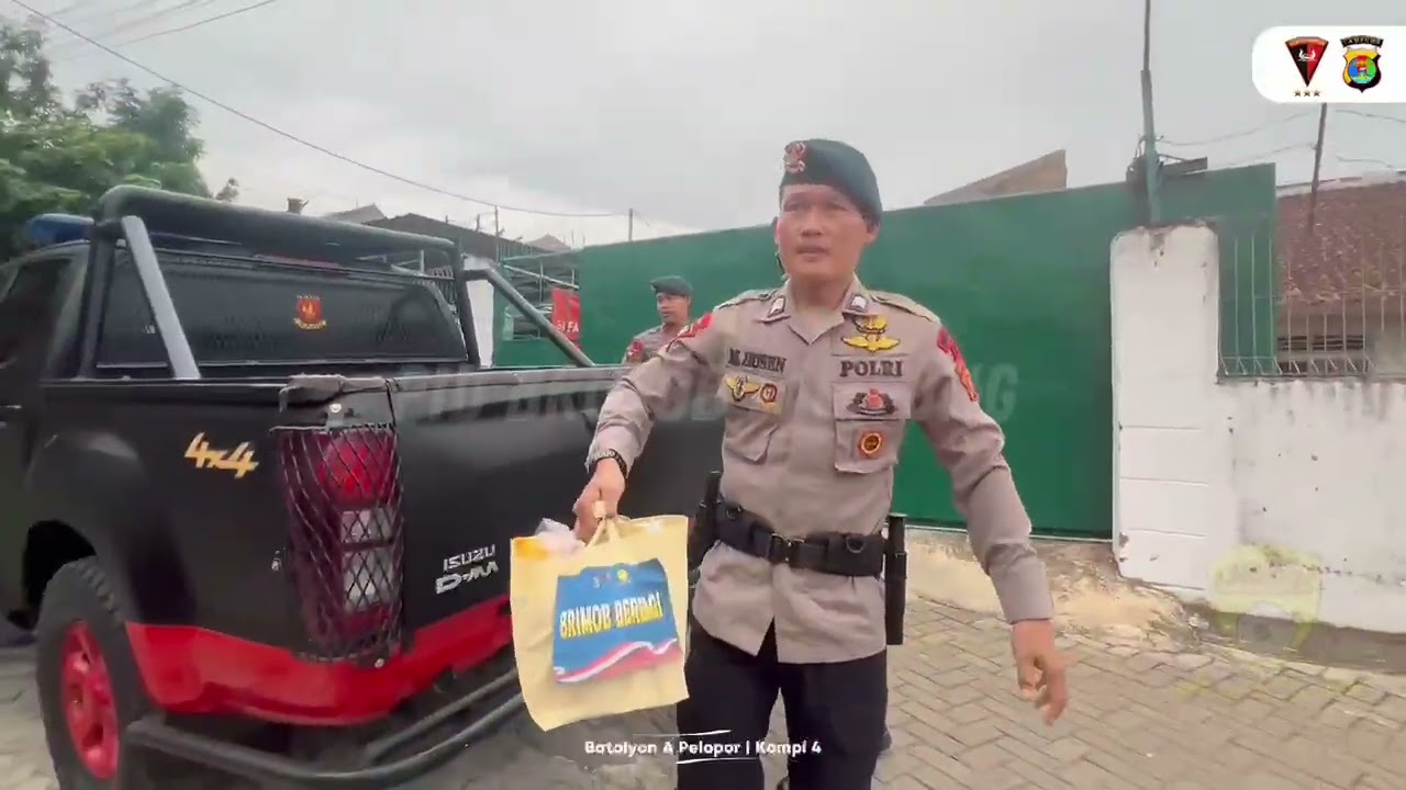 Kompi 4A Pelopor pedulian sosialnya dengan membagikan bantuan sembako kepada masyarakat