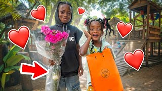 Melly's CRUSH brought Her A GIFT on Their First Date! *Dad Gets ANGRY*😱