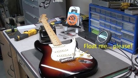 Hoe je een Fender Stratocaster met een zwevende tremolo afstelt - snaarpositie, nekverlichting en...