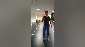 How to sing while Playing Berimbau