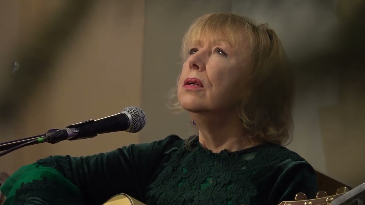 Adventes koncerts Mārtiņa baznīcā. Piedalās: Ieva Akuratere, Zane Šmite, Ilze Grunte