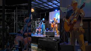 Музыканты. Вечерние посиделки в Паттайе / Musicians. Evening in Pattaya #таиланд #паттайя #музыка