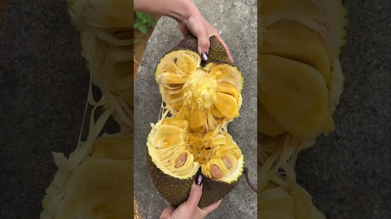 8 Crazy Fruit Facts You Didn’t Know 🍉🍌 