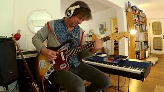 ... in full space-disco: the1963 Fender "Jaguar"