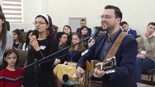 Video thumbnail of "Marian si Otilia Barbieru | Corul de Adolescenti „Betel” Botosani - Ai venit din splendori (colind)"