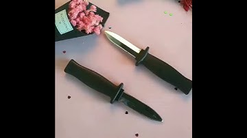 Tricky Retractable Plastic Knife, Fun Gag Toy