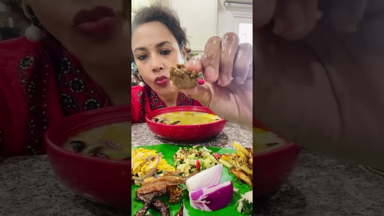 বহাগ বিহু স্পেছিয়েল পইতা ভাতৰ থালী ৷   বহাগ বিহুৰ শুভেচ্ছা ৷ Biju Special Poita Bhat