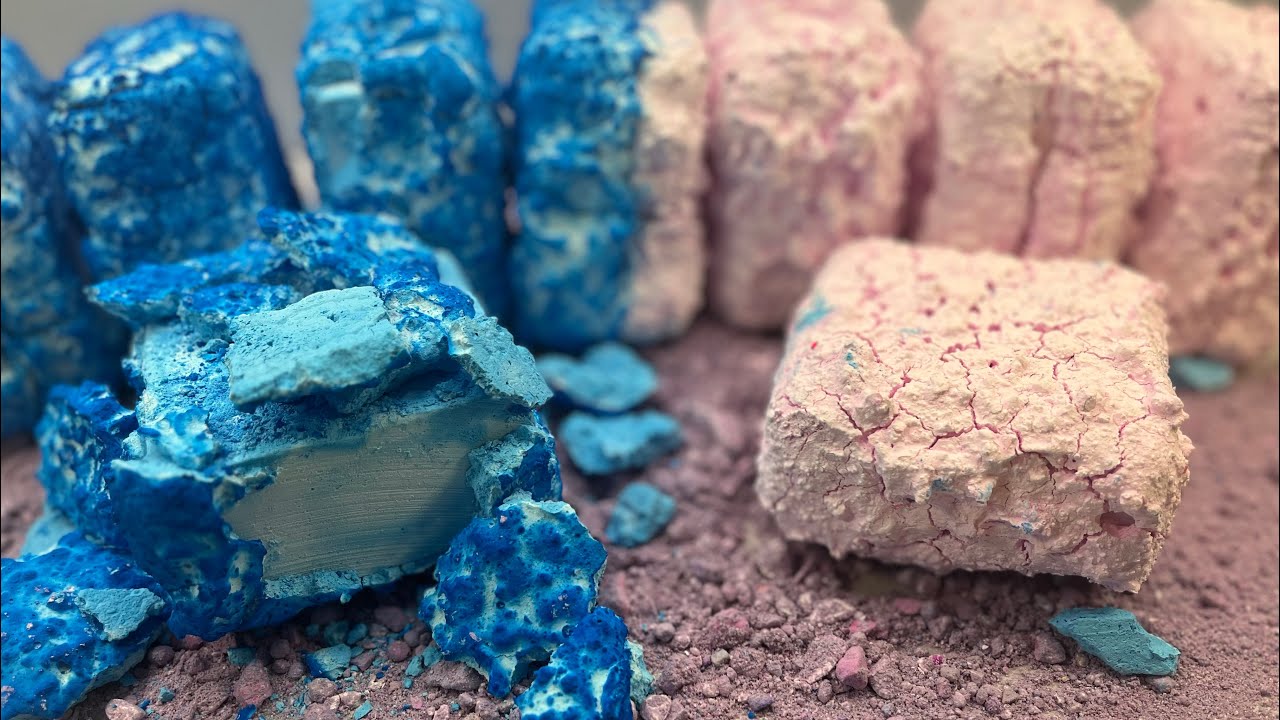 Pink and Blue Pasted Gym Chalk ASMR **Powder View** - YouTube