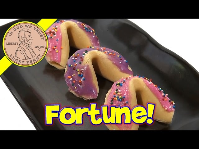 Fortune Cookie Maker, Moose Toys - How to Write, Create and Decorate  Fortune Cookies! 
