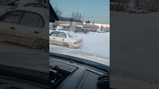 Car Crosses Despite Missing One Wheel || Viralhog