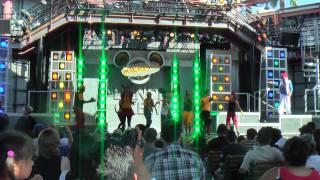 Mickey's Dance Crew - Disney California Adventure
