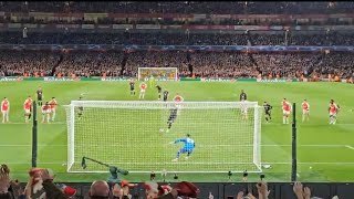 Harry Kane penalty Arsenal v Bayern Munich
