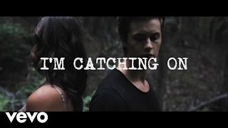 Elephante - Catching On feat. Nevve (Lyric Video)