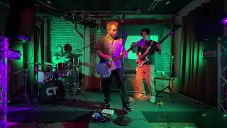 California Twilight - We're All Royals (Studio Session)