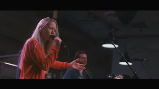 Video thumbnail of "Living Hope + Jesus Paid It All (Spontaneous) - UPPERROOM"