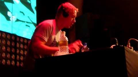 Diplo DJ Set at Zouk (Live in Singapore)