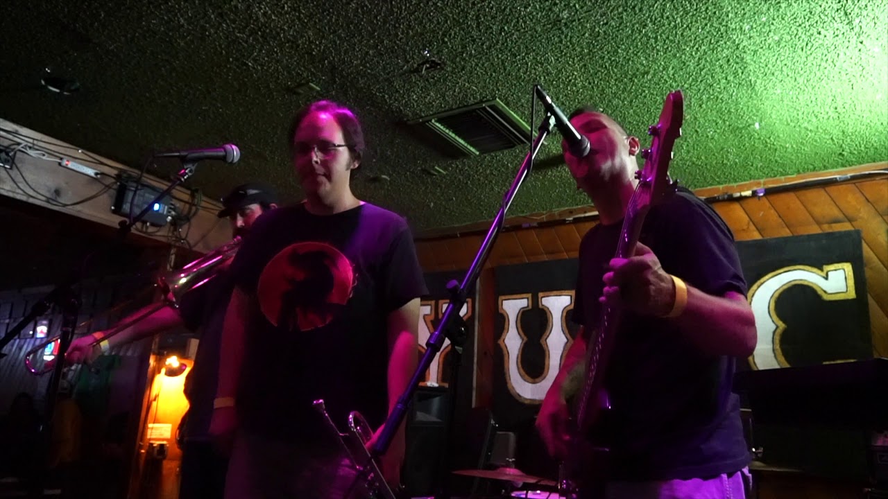 EPIC XVIII - Divides by Zero (Live) ska punk bands of the 90s