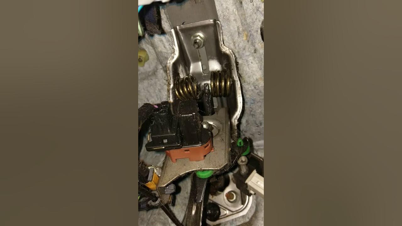 NC Miata Clutch Pedal Issue - YouTube