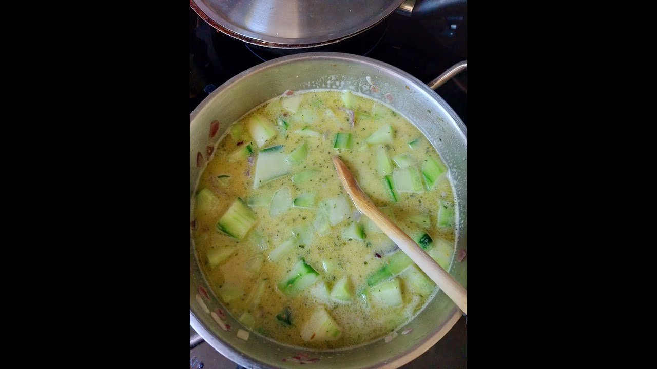 Sommerliche Gurkensuppe - leichte Küche - vegetarisch - YouTube
