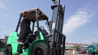 Unboxing the Mitsubishi Grendia Forklifts by Masslift Africa 61 views 1 month ago 1 minute, 1 second