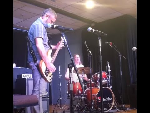 Tool‘s Justin Chancellor and Danny Carey performed AENEMA at private show at Berklee video posted!