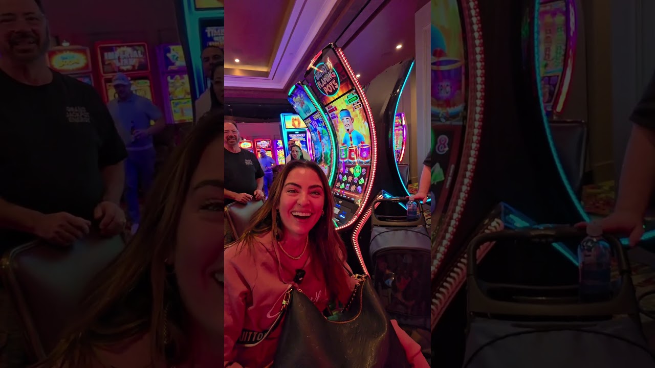I'm numb after my 1st jackpot after Yoda passed... #slots #vegas #casino