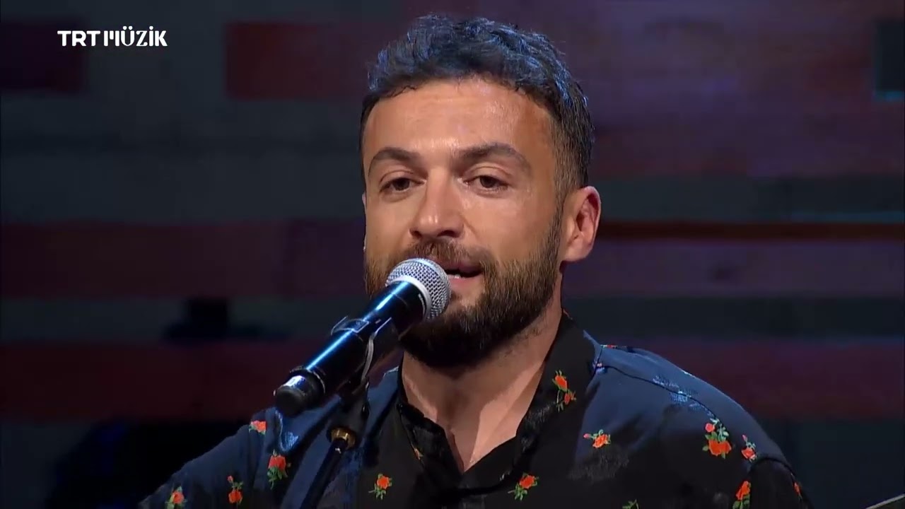 Umut Sülünoğlu - Gülende Yar Gülende  #halay