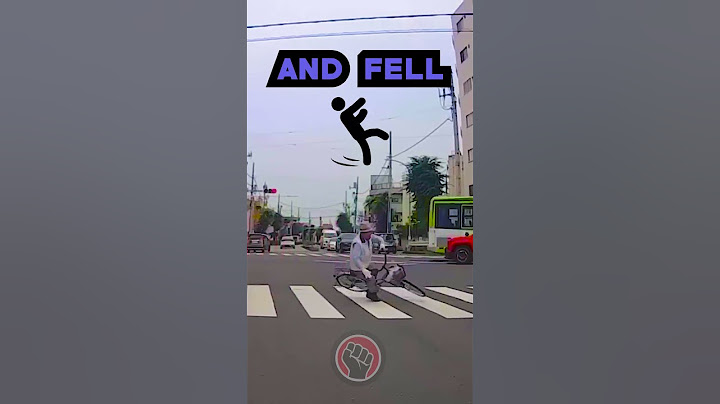 Heartwarming Act of Kindness: Strangers Rescue Elderly Man After Bicycle Mishap 🚴‍♂️ #Shorts