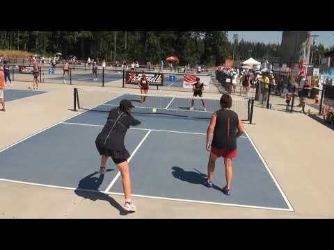 2022.07.30 WD5.0 Ronith Congswell + Irene Mah vs Wendy Sofiak + Bernadette Ryan (Exhibition Game 3)