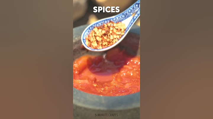 Delicious cactus stew cooked in the wild 🌵