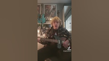 Thumbnail of live forever by oasis