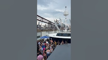 Thumbnail of Experience an NYC Party Cruise