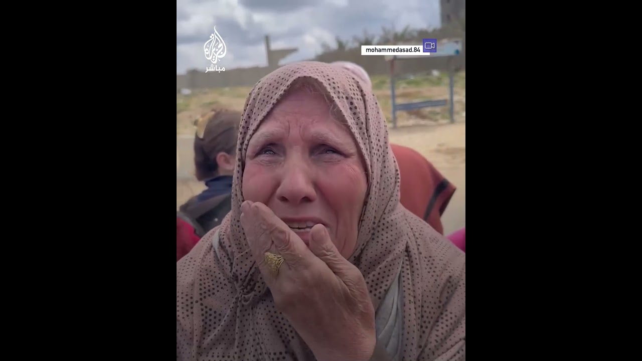 هكذا وصفت مُسنة فلسطينية ما حدث بمحيط #مستشفى_الشفاء الذي حاصرته قوات الاحتلال