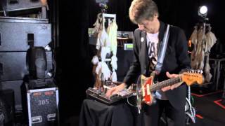 Nels Cline Plays His '60 Fender Jazzmaster (solo) chords