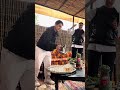 تعلم كيفية صب الشاي المغربي المغرب من مارك ب