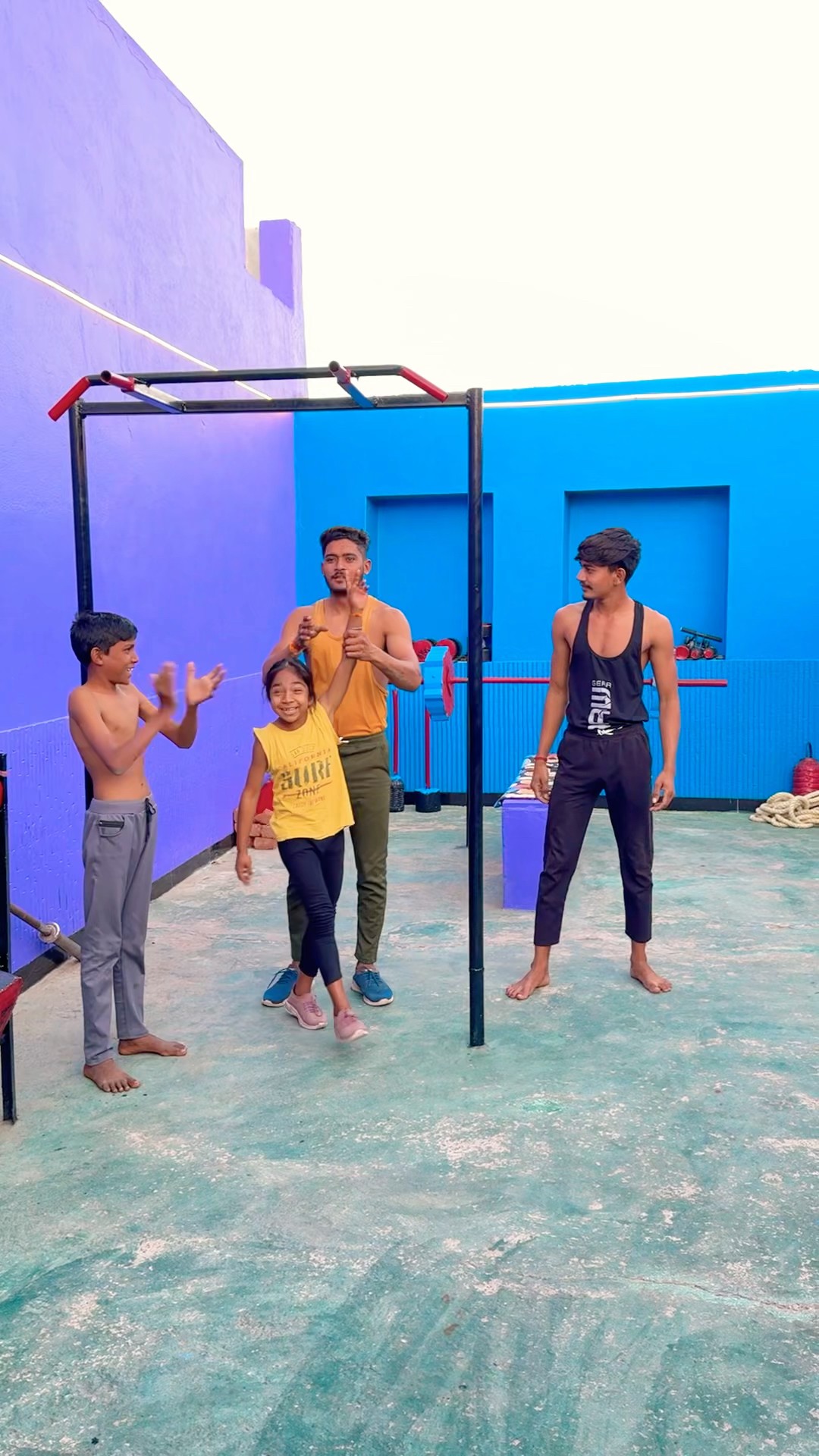 Sister won ?? Wait for End ? #shortvideo #funnyvideo