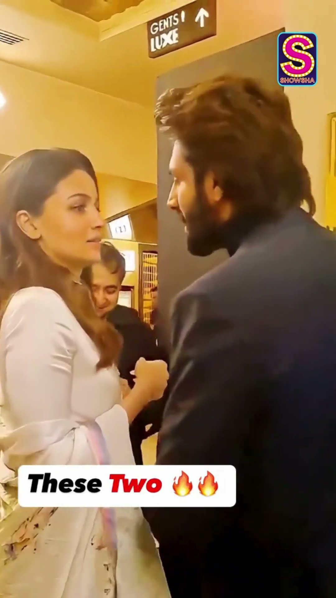 Alia Bhatt And Kartik Aryan Meet At Raj Kapoor’s 100th Film Festival | News18 | N18S #shorts