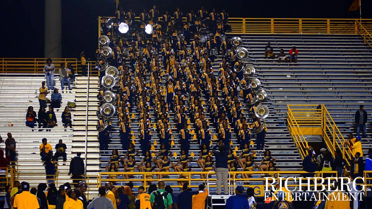 Nc a t vs hampton u marching bands 5th quarter 2016 youtube