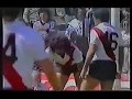 Mario Kempes vs Boca Juniors (Nacional 1981) の動画、YouTube動画。