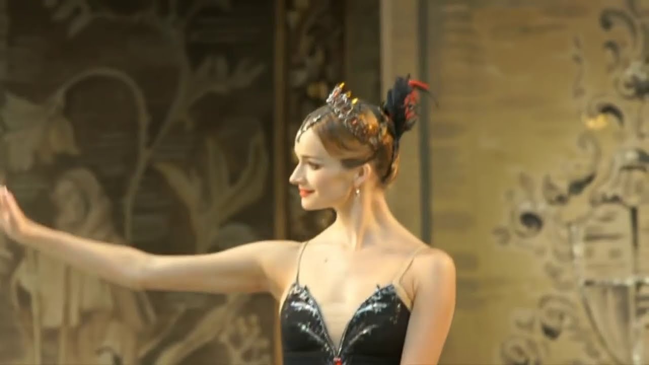 1995 ロシア 3ルーブル バレエ 白鳥の湖 銀貨 PCGS PR67DCAM 円形劇場