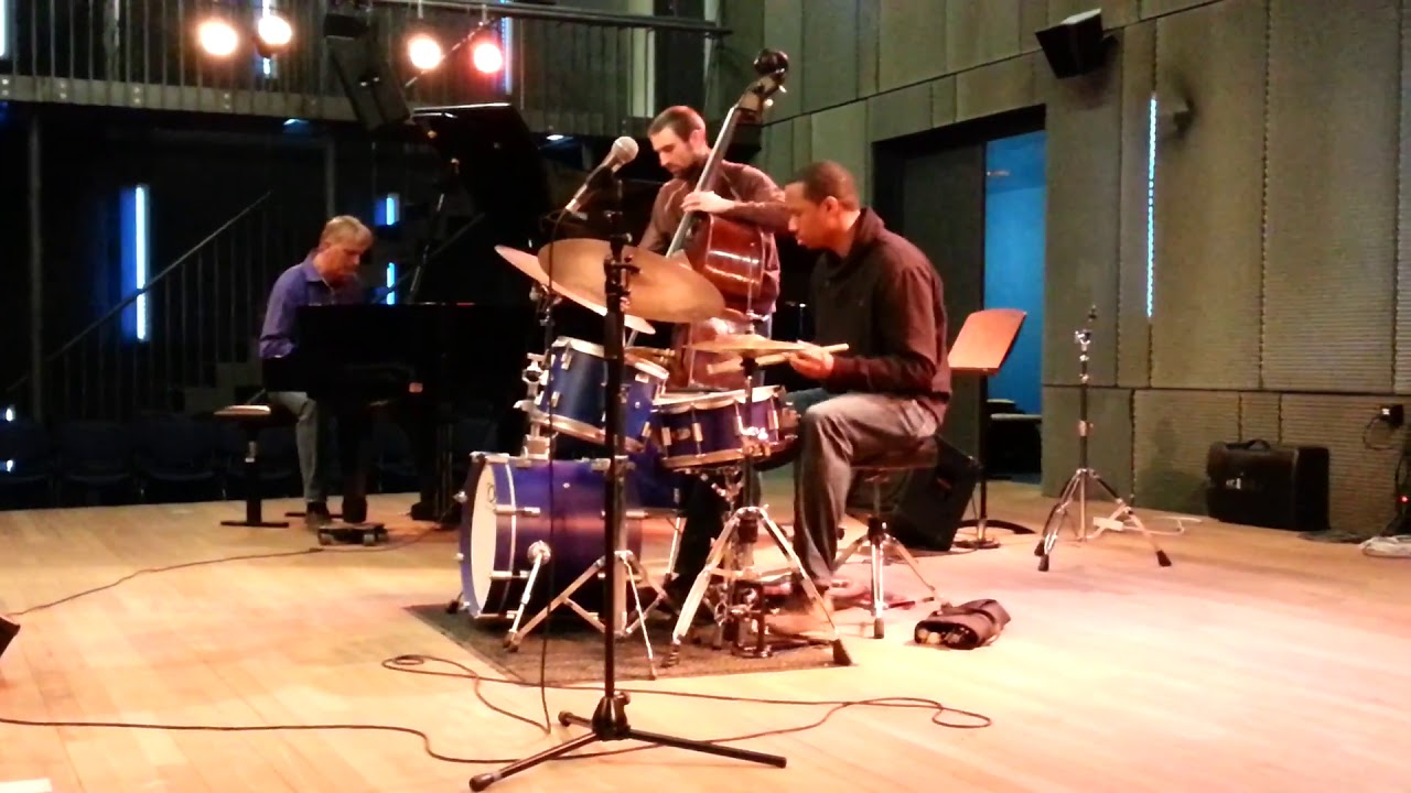 Jazz Piano Turnarounds: The Secret to Cool Chords