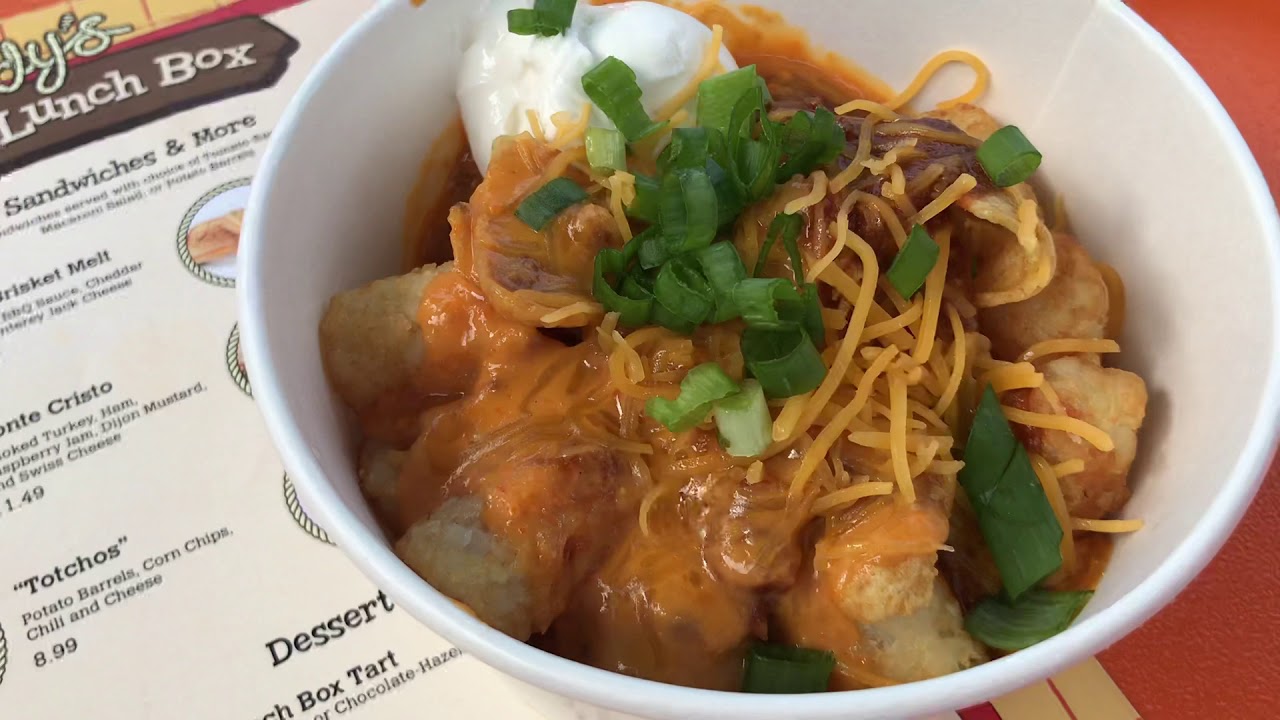 mainlander “Totchos” and more at Woody’s Lunchbox #toystoryland