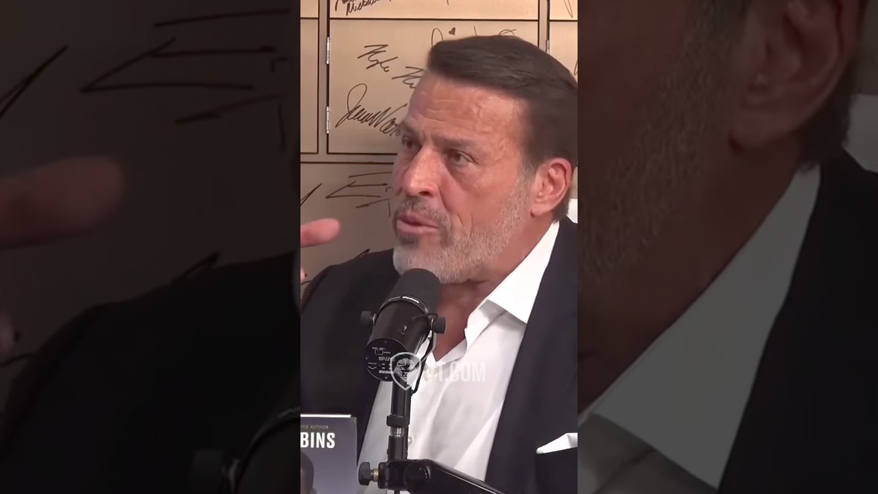 ⁣Tony Robbins Helped a Woman Experience an Orgasm Without Touching Her!