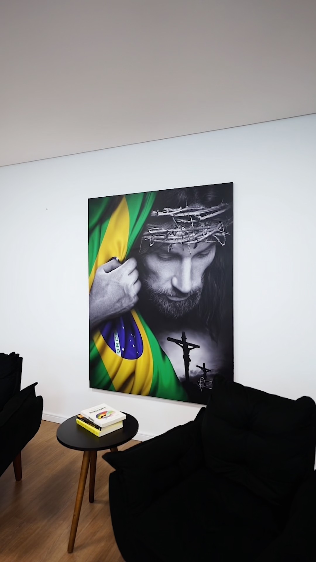 Depoimento de Quadros Decorativos em vídeo