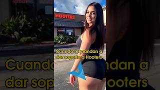 Dándole soporte en Hooters 😎💣 #parejas #soporte #linux #modelos #memes #humor #linuxlove