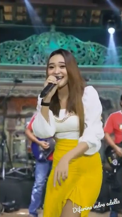 Adella story wa terbaru mantap gass poll...bersama difarina indra adella